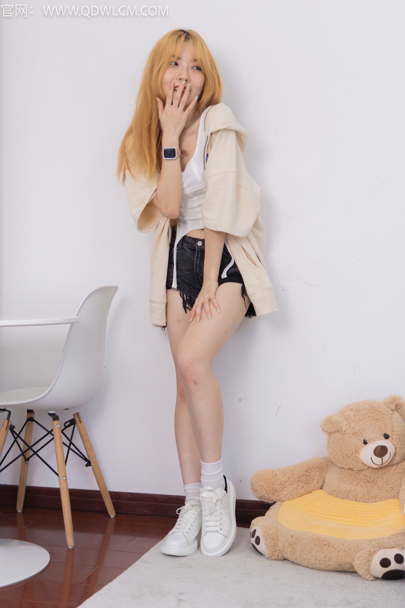 图片[2]-勿恋传媒 NO.1338 叮叮-未闻花名[150P/1V/3.73GB]-美图