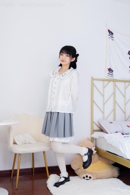 勿恋传媒 NO.1317 挽挽-雅俗共赏[150P/1V/3.40GB]-美图