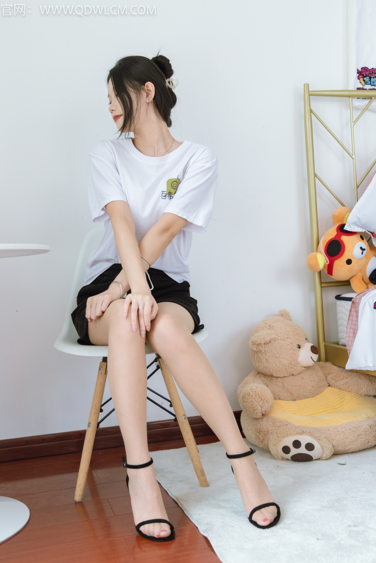 图片[2]-勿恋传媒 NO.1282 小竹-秋天来了[150P/1V/3.73GB]-美图