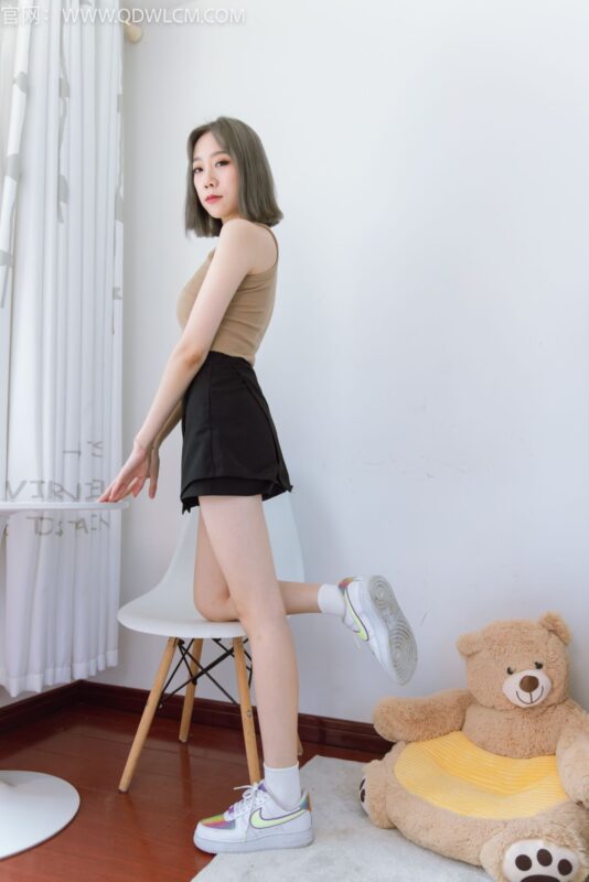 勿恋传媒 NO.1247 小艾-浮生万千[147P/1V/3.65GB]-美图