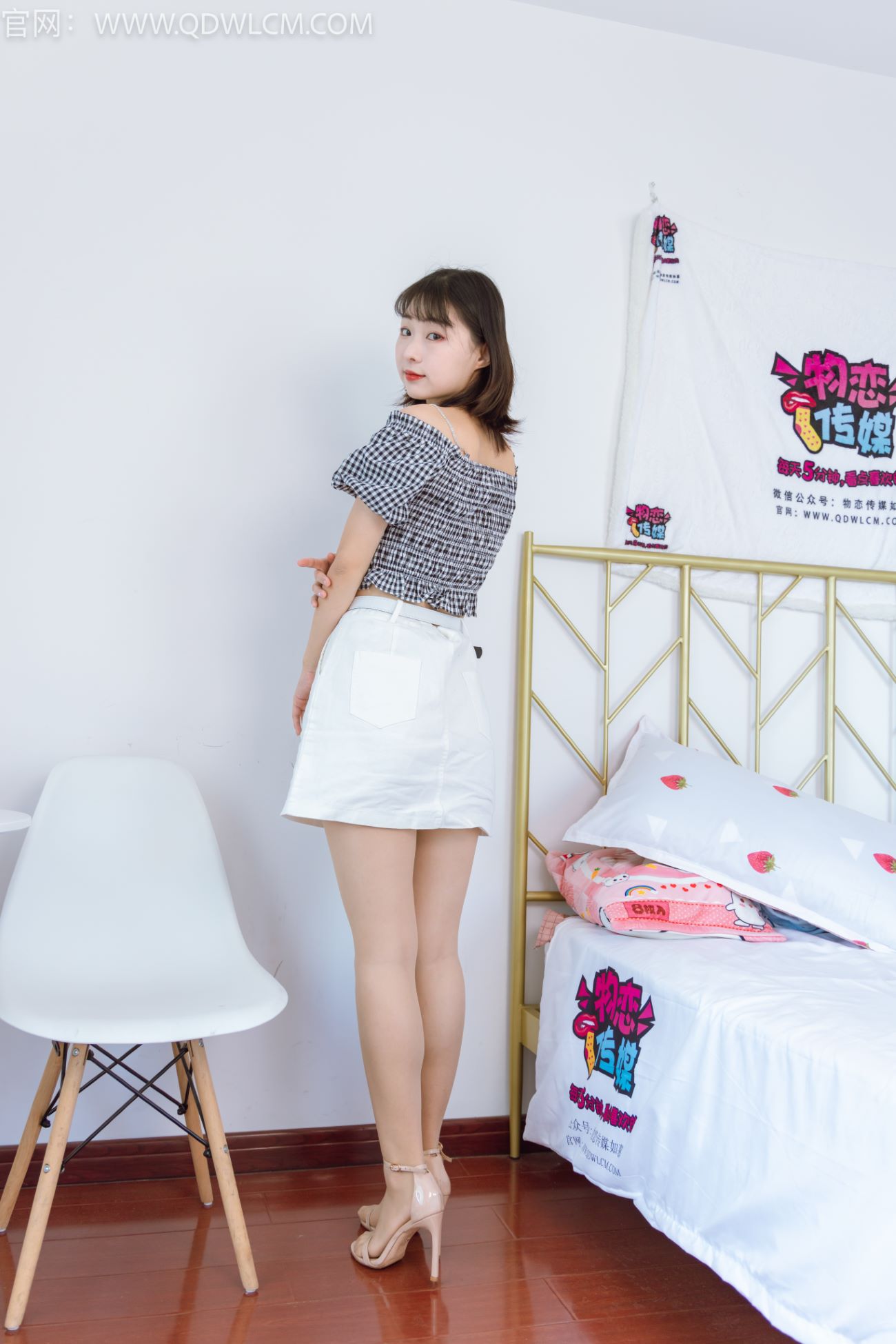 图片[4]-勿恋传媒 NO.1251 月心-落日归山海[144P/1V/5.78GB]-美图