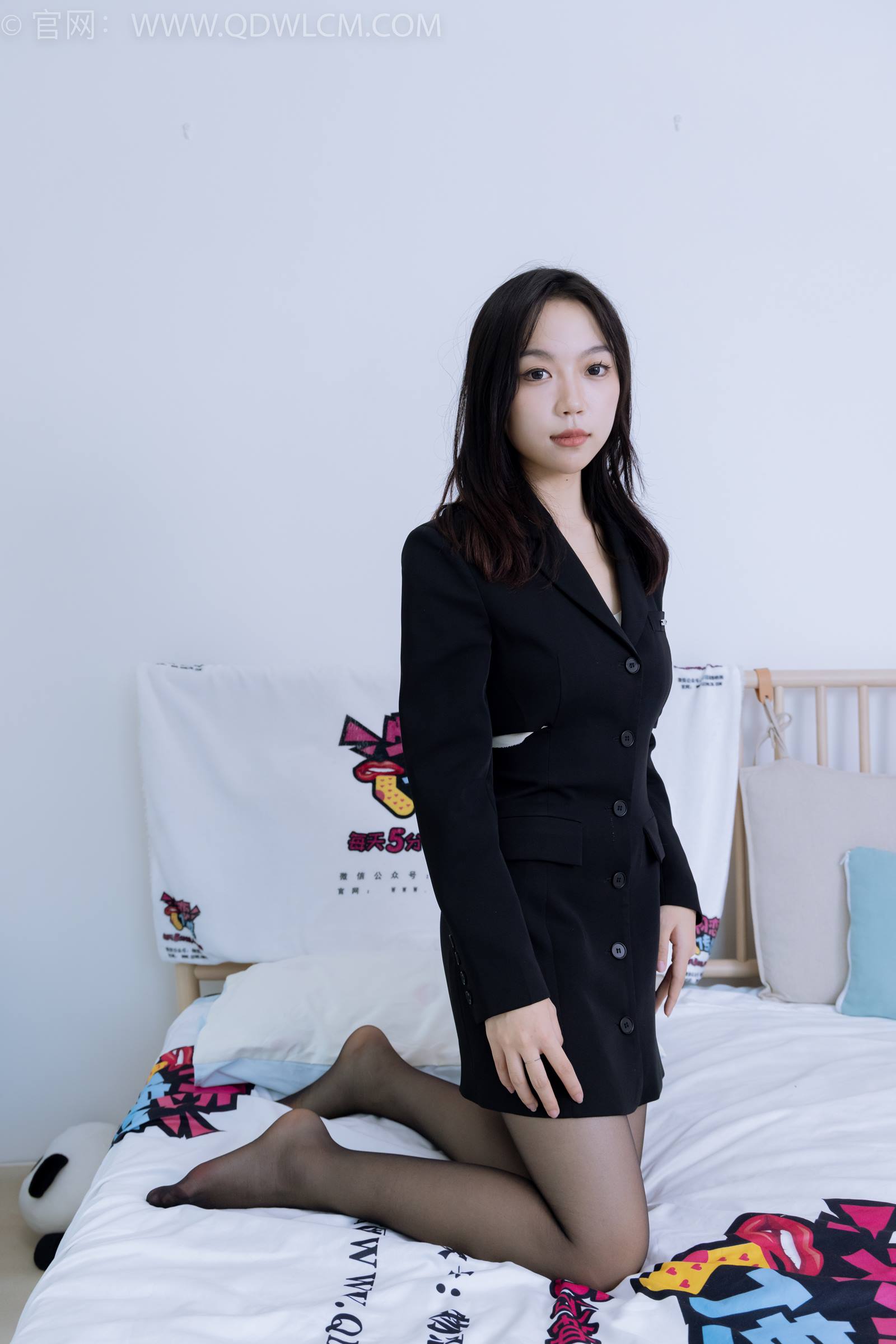 图片[3]-勿恋传媒 NO.1257 草莓-凛冬散去[150P/1V/4.01GB]-美图