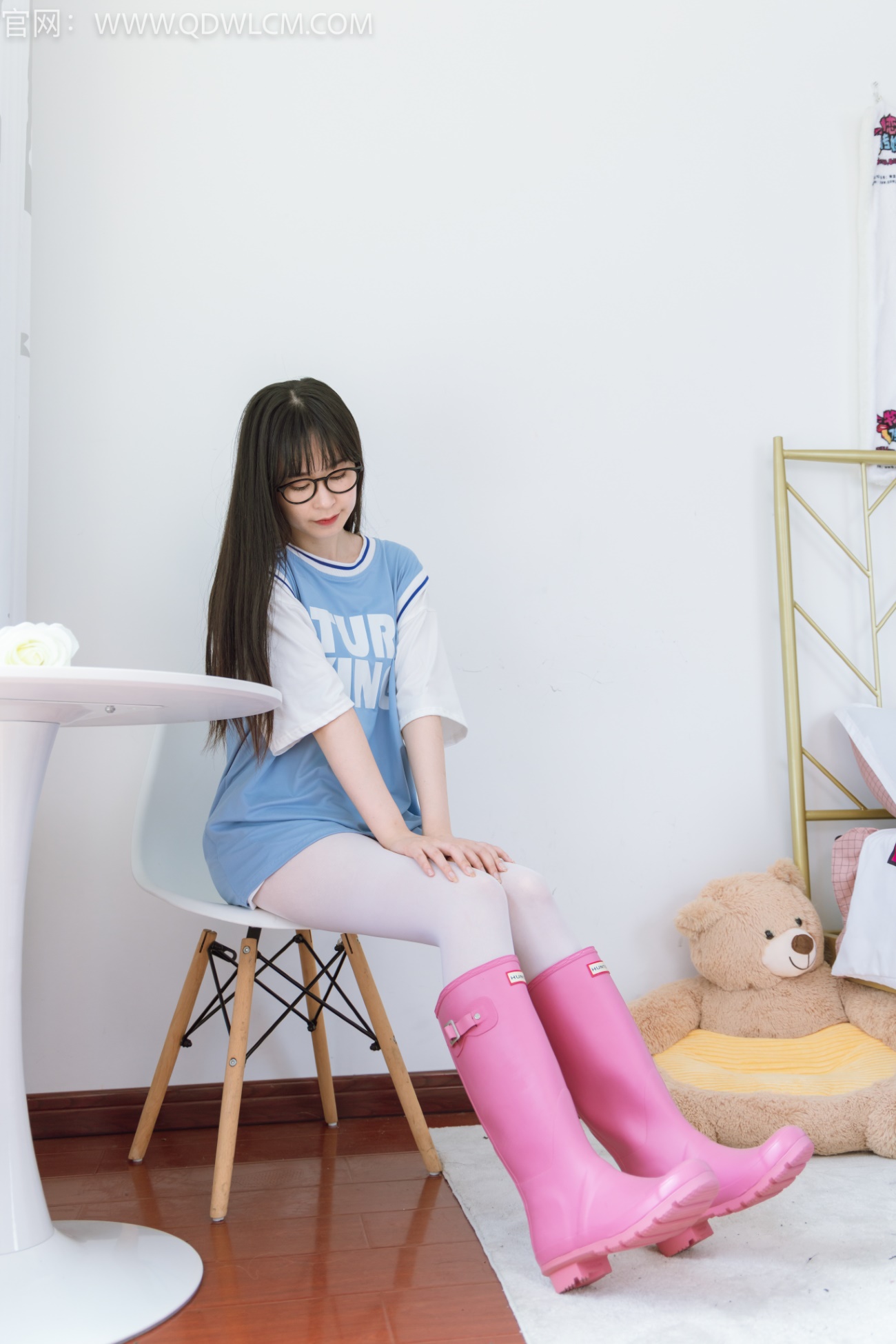 图片[4]-勿恋传媒 NO.1259 兮兮-生而自由[150P/1V/3.70GB]-美图