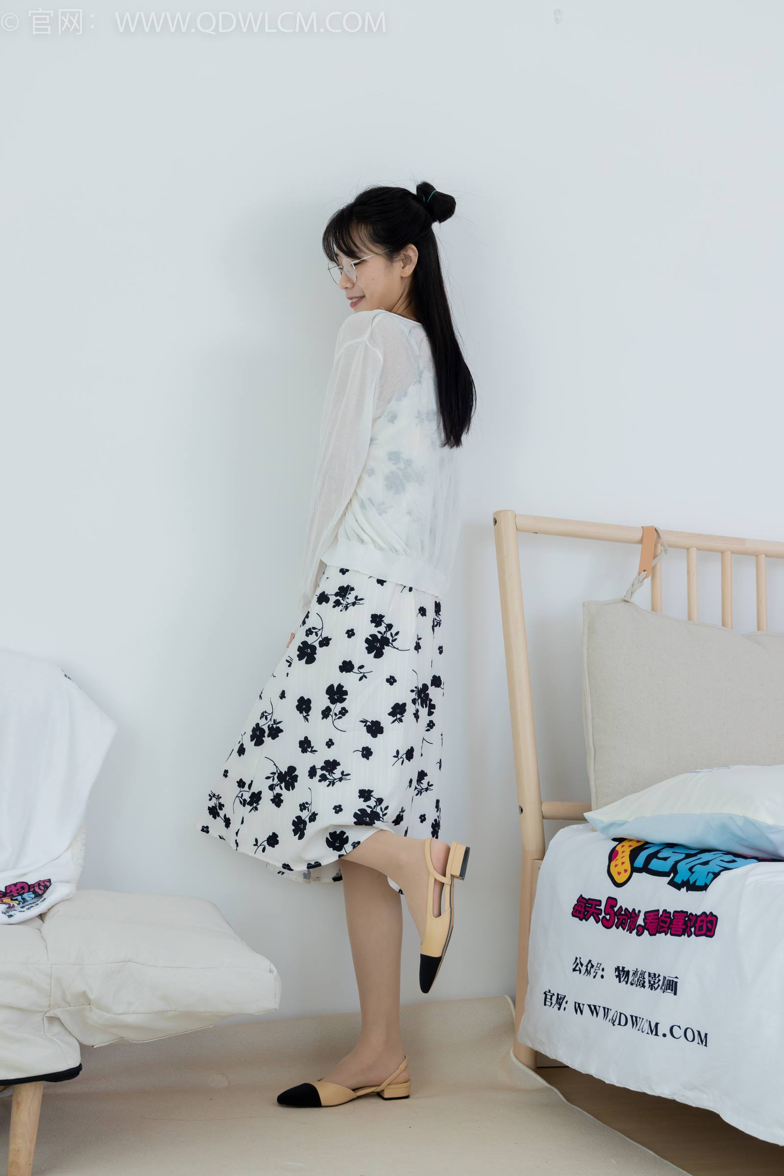 图片[1]-勿恋传媒 NO.1237 君君-心头的少年[150P/1V/4.62GB]-美图