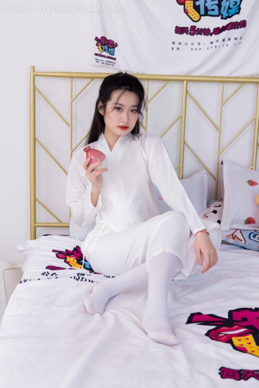 勿恋传媒 NO.1167 小竹&小敏-亲密无间[150P/1V/4.96GB]-美图