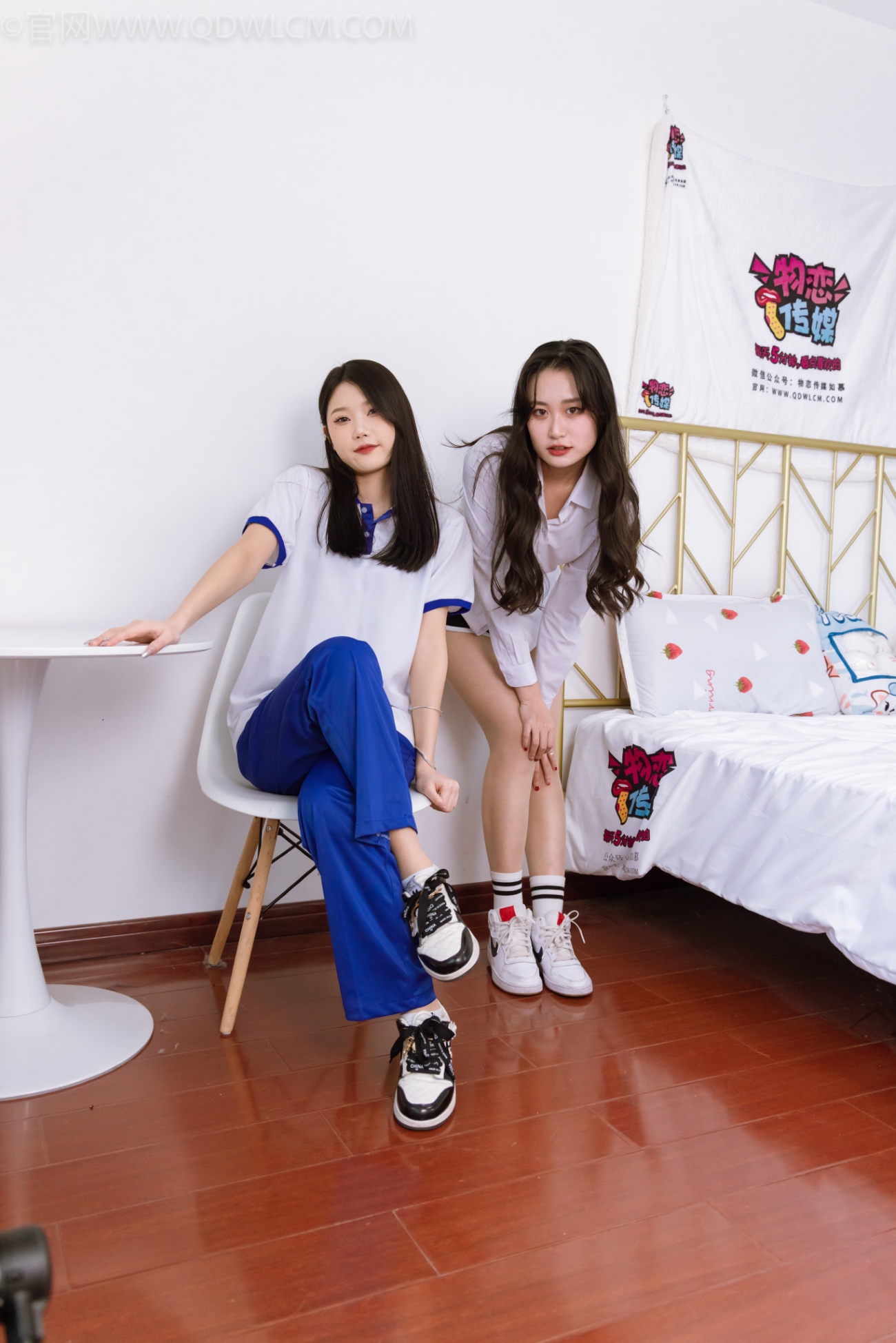 图片[4]-勿恋传媒 NO.1167 小竹&小敏-亲密无间[150P/1V/4.96GB]-美图