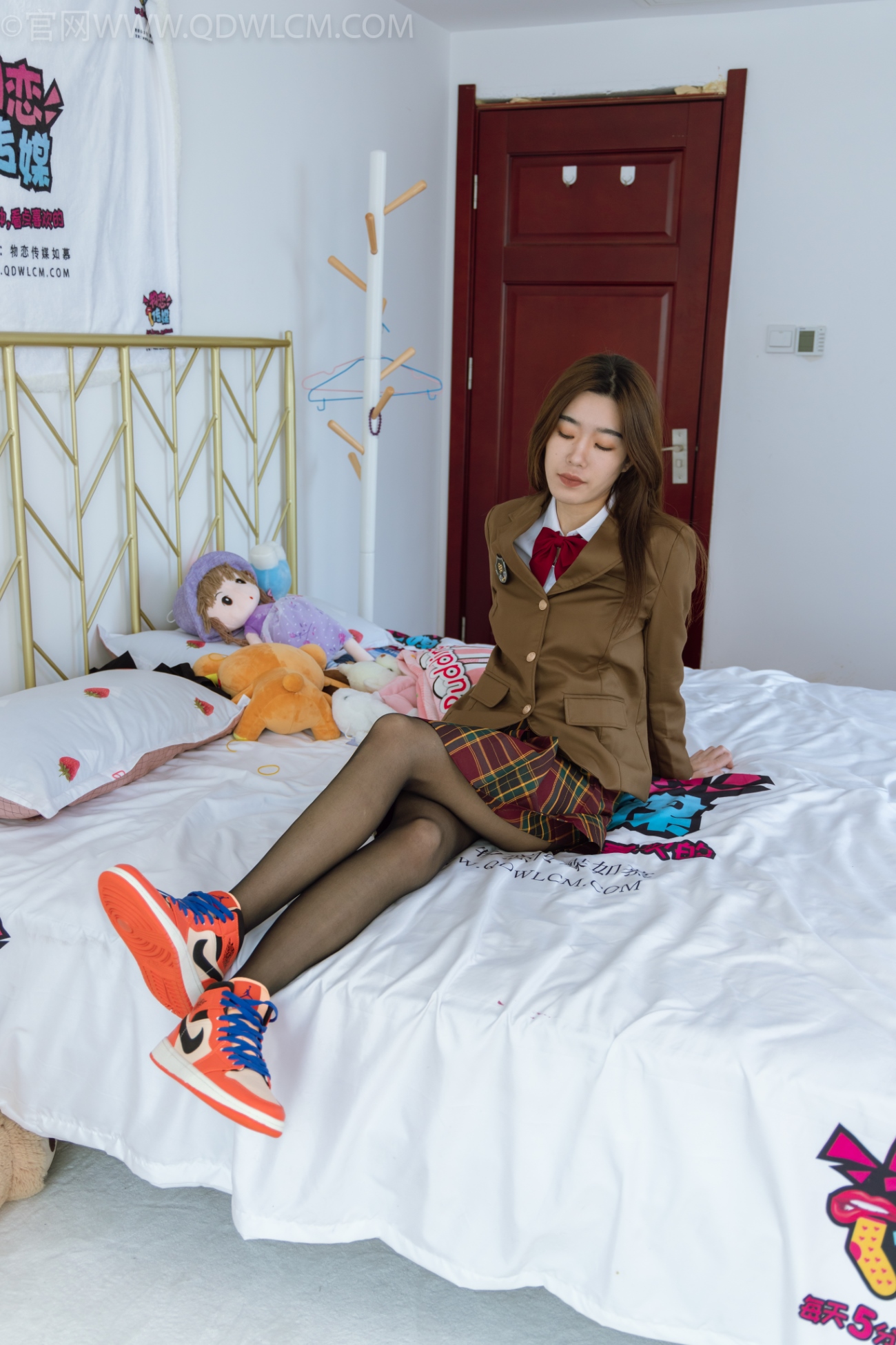 图片[1]-勿恋传媒 NO.1147 清清-小资风[149P/1V/4.72GB]-美图