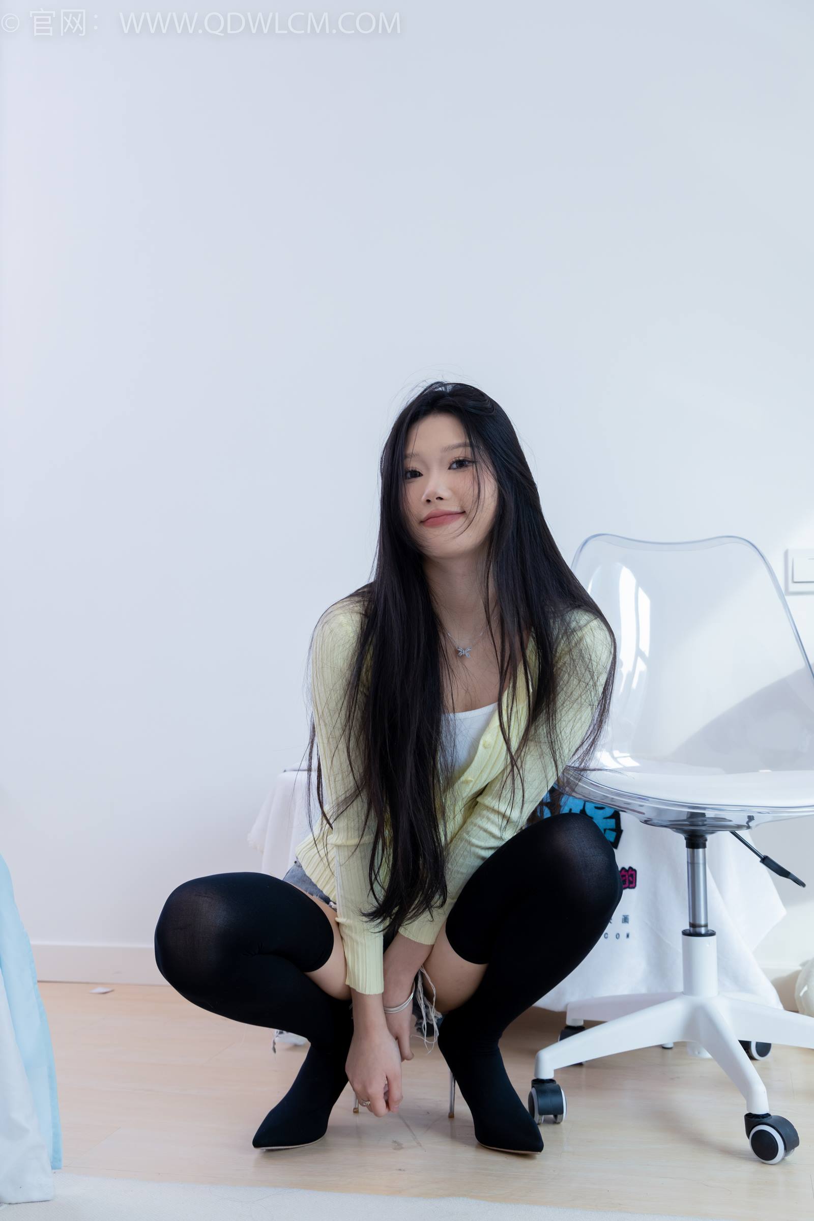 图片[1]-勿恋传媒 NO.1121 言言-夏日街头[149P/1V/3.34GB]-美图