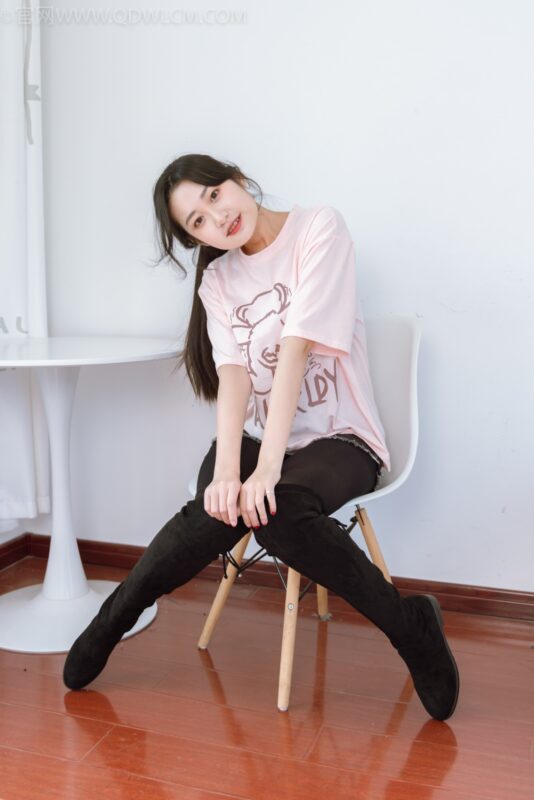 勿恋传媒 NO.1115 小敏-冬日得遥望[189P/1V/5.32GB]-美图