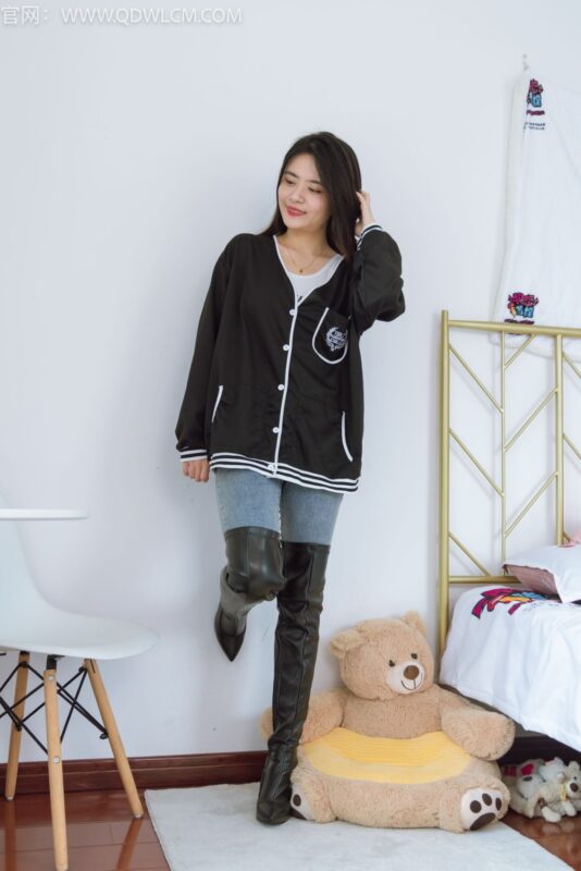 勿恋传媒 NO.1085 米米-与可爱相伴[143P/1V/3.58GB]-美图