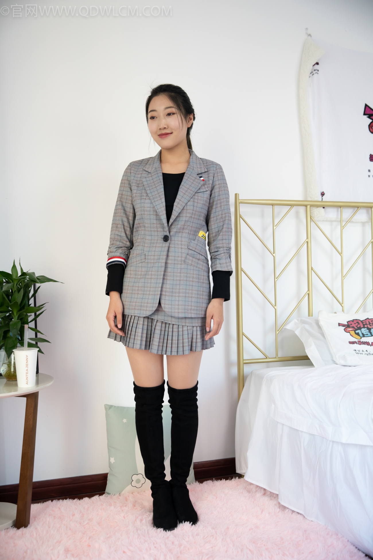 图片[1]-勿恋传媒 NO.1088 雅梦-眼中的你[134P/1V/3.11GB]-美图