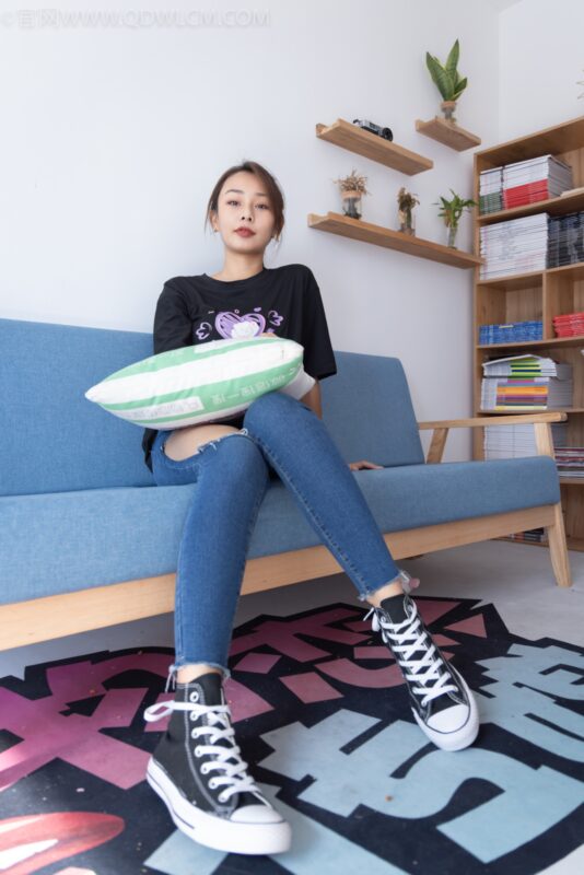 勿恋传媒 NO.1091 岚岚-不断追寻[151P/1V/4.67GB]-美图