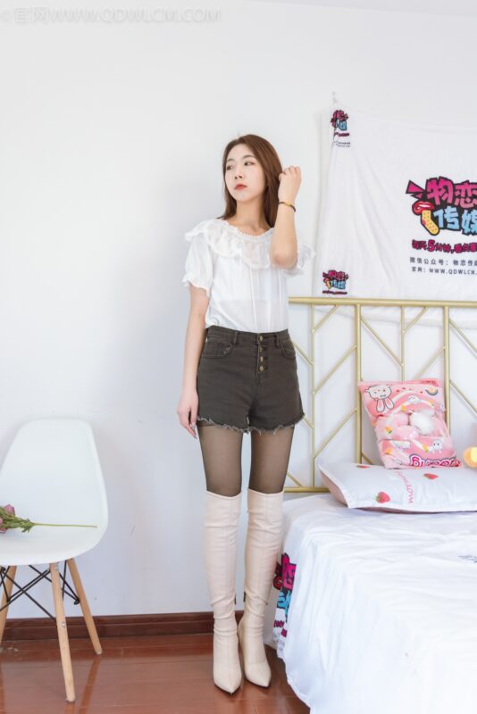 勿恋传媒 NO.1094 心心-小黑白[144P/1V/4.12GB]-美图