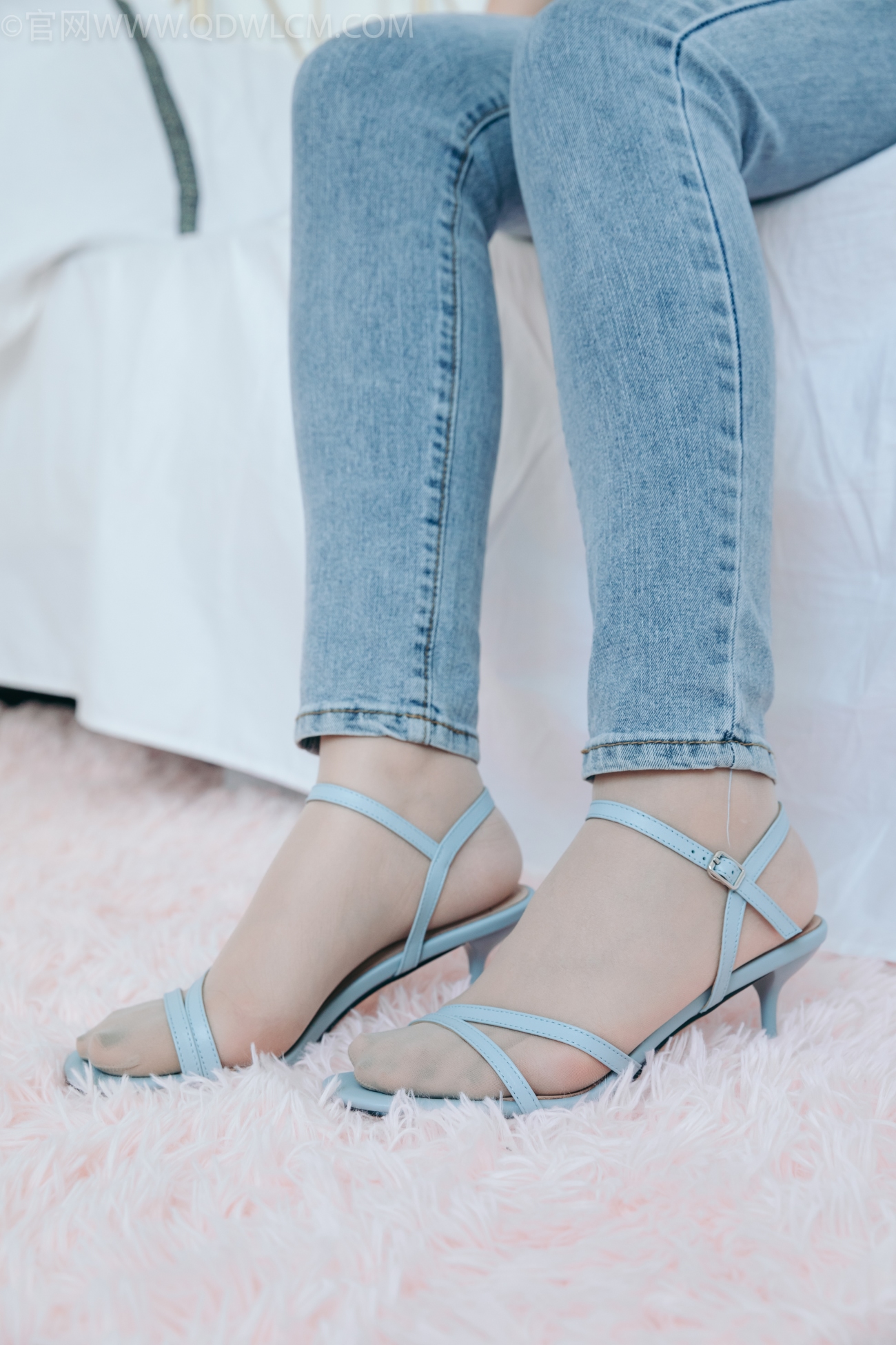 图片[2]-勿恋传媒 NO.1061 温情-青涩的碰撞[134P/1V/5.80GB]-美图