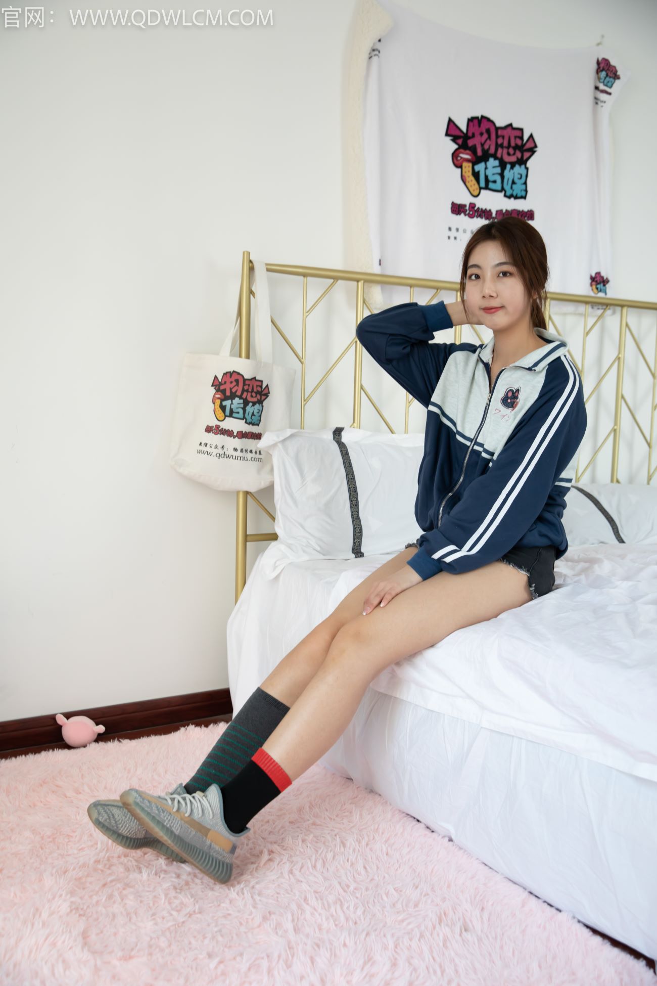 图片[1]-勿恋传媒 NO.1056 芒洛-古典韵味[129P/1V/6.42GB]-美图