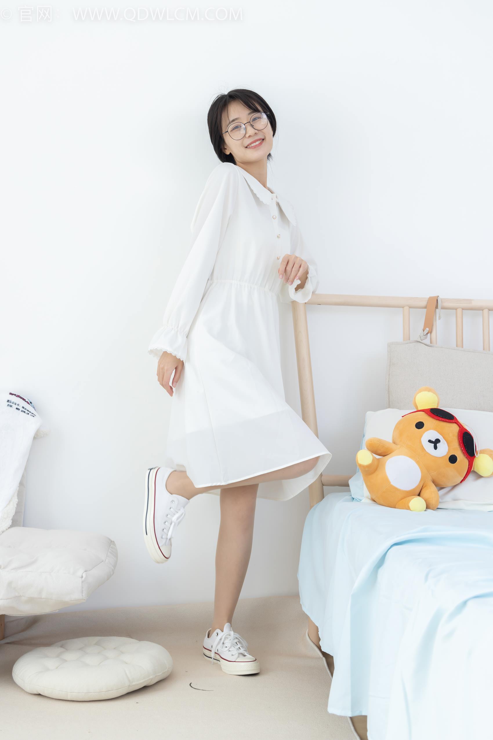 图片[1]-勿恋传媒 NO.1028 elise-高跟鞋、肉丝、裸足[144P/1V/6.31GB]-美图