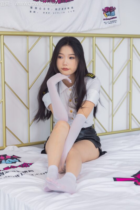 勿恋传媒 NO.1037 小鹿-低眉的思念[131P/1V/5.87GB]-美图