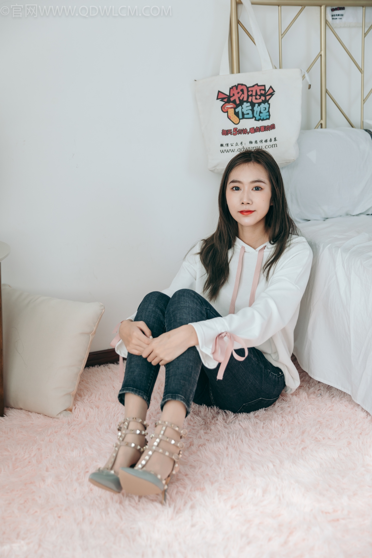 图片[3]-勿恋传媒 NO.1037 小鹿-低眉的思念[131P/1V/5.87GB]-美图