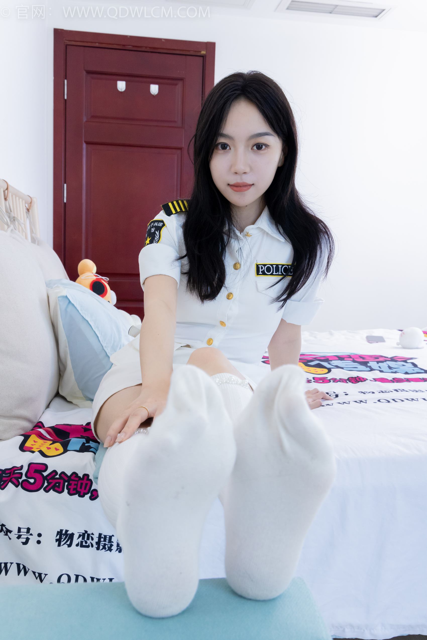 图片[1]-勿恋传媒 NO.1975 纱纱-月半弯[200P/1V/5.42GB]-美图