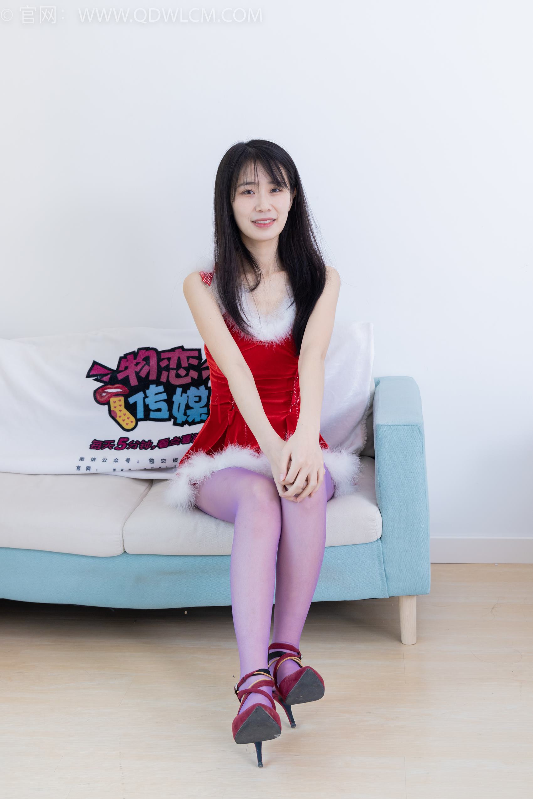 图片[2]-勿恋传媒 NO.1979 菜菜-入花间[150P/1V/4.16GB]-美图