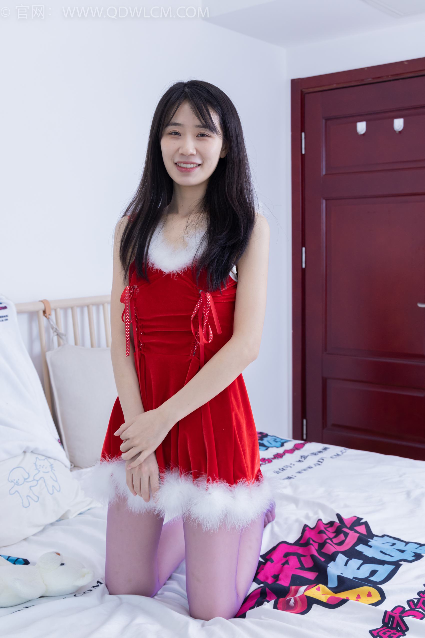 图片[5]-勿恋传媒 NO.1979 菜菜-入花间[150P/1V/4.16GB]-美图