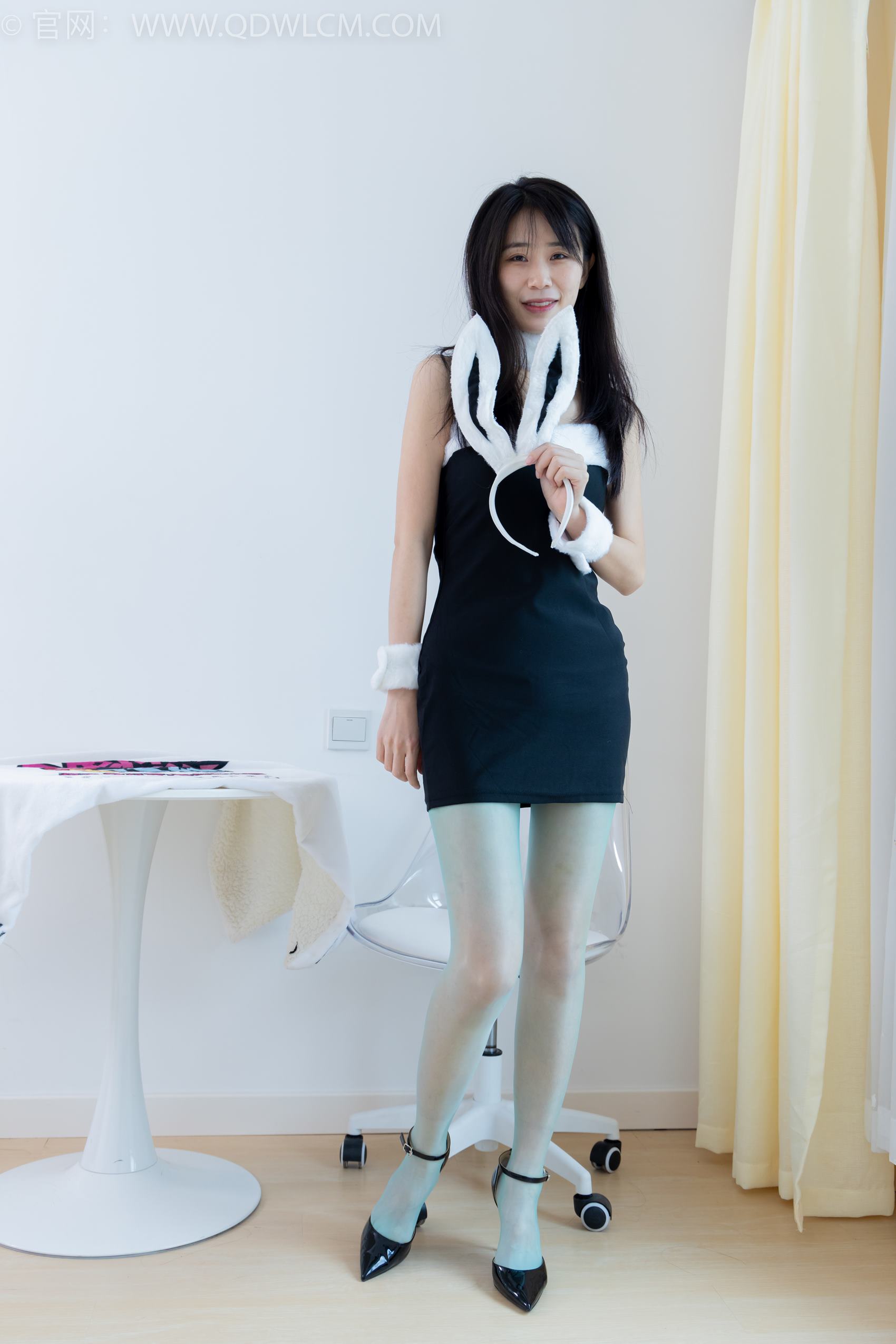 图片[2]-勿恋传媒 NO.1981 菜菜-繁星闪烁[160P/1V/3.89GB]-美图