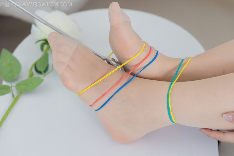 勿恋传媒 NO.1937 纱纱-一笑了之[160P/1V/4.22GB]-美图