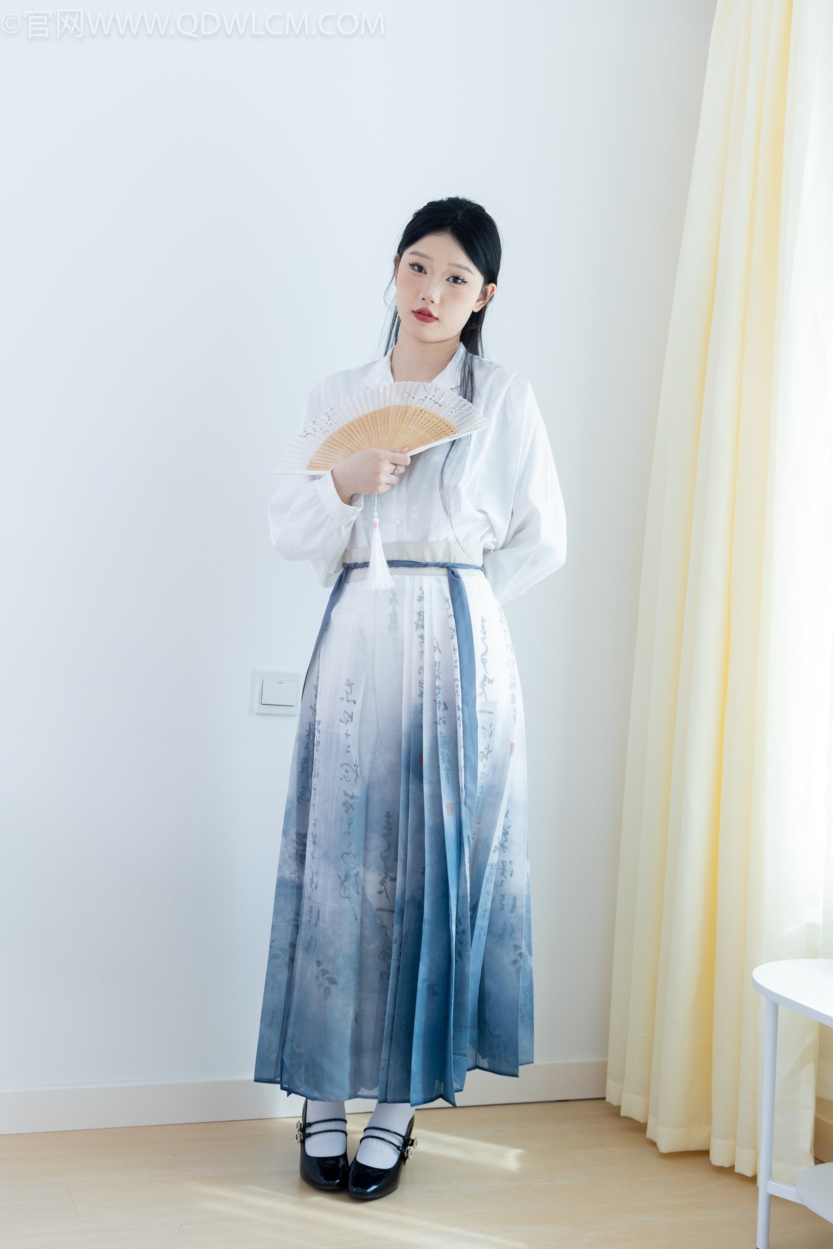 图片[2]-勿恋传媒 NO.1938 小竹-清明雨上[158P/1V/4.50GB]-美图