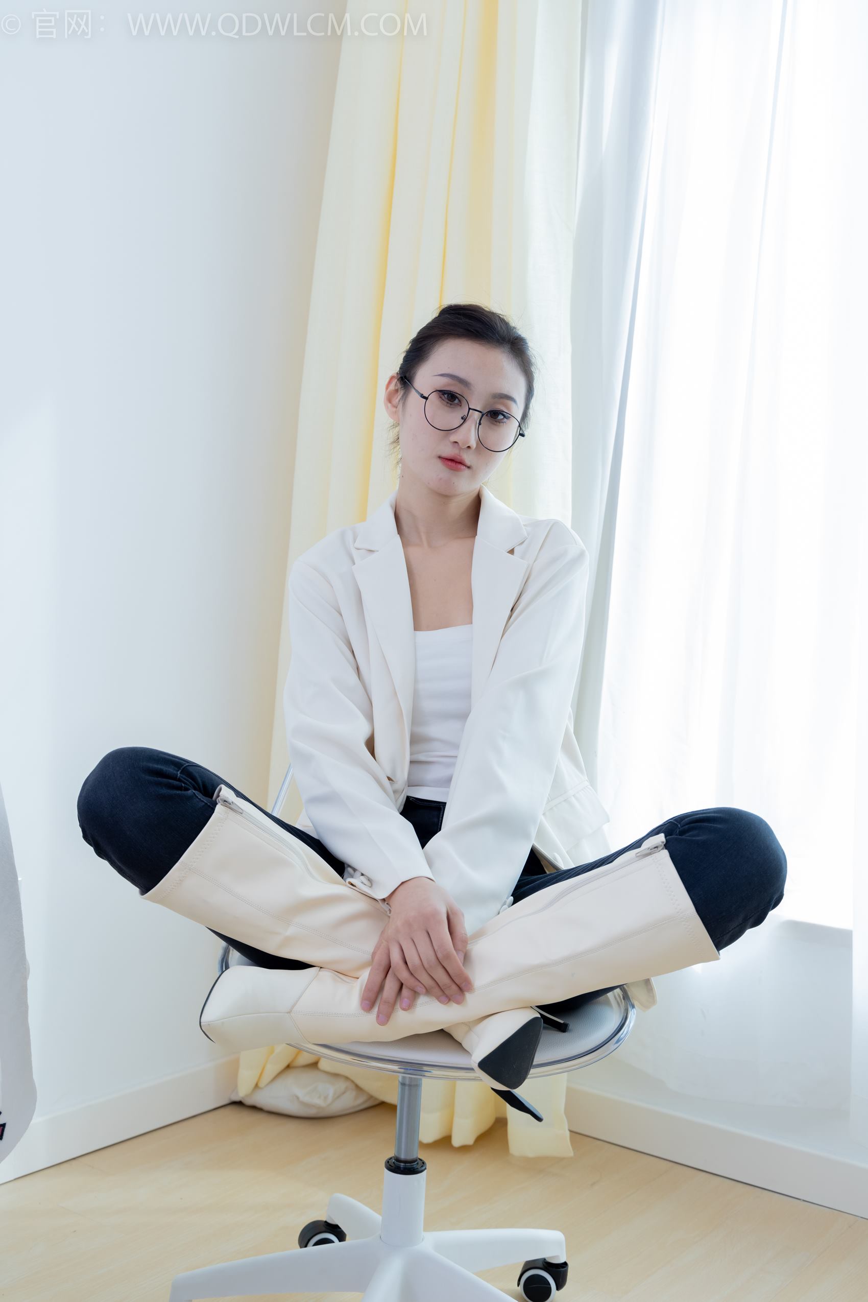 图片[4]-勿恋传媒 NO.1876 雏菊-春色满园[170P/1V/3.73GB]-美图