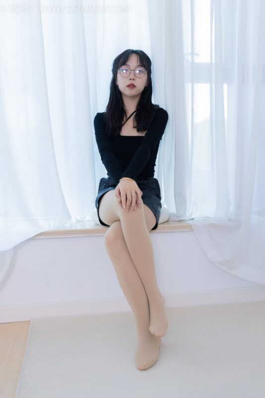 勿恋传媒 NO.1886 纱纱-乌鸦飞吧[150P/1V/4.17GB]-美图