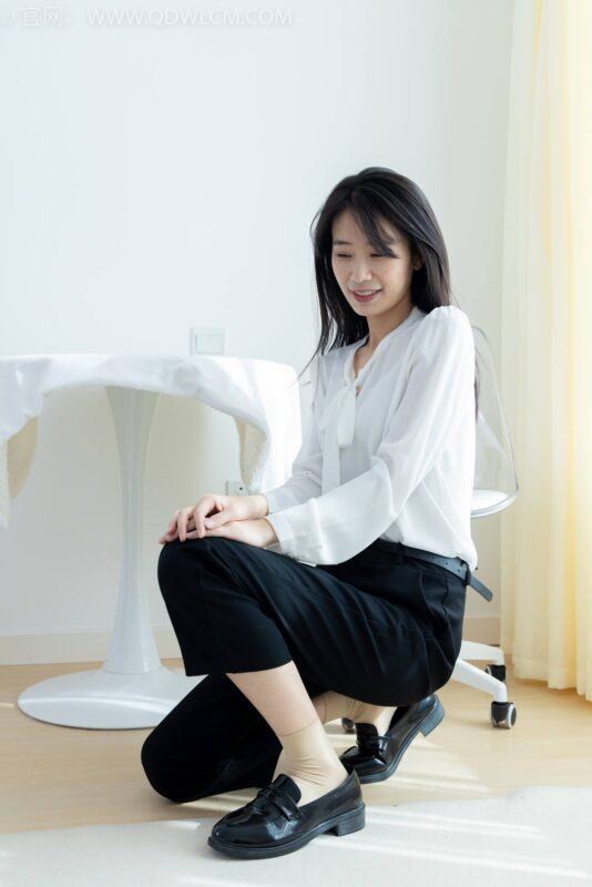 勿恋传媒 NO.1856 菜菜-万物复苏[170P/1V/4.24GB]-美图