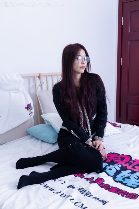 勿恋传媒 NO.1833 小艾-好久不见[150P/1V/3.82GB]-美图