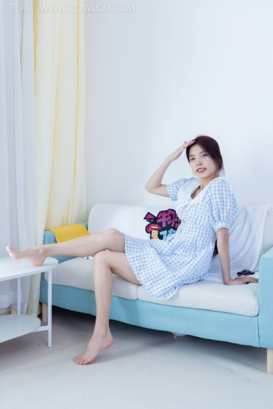 勿恋传媒 NO.1842 茯苓-宁静的海[240P/1V/6.52GB]-美图