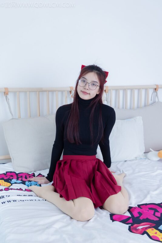 勿恋传媒 NO.1846 雏菊-风吹麦浪[180P/1V/4.36GB]-美图