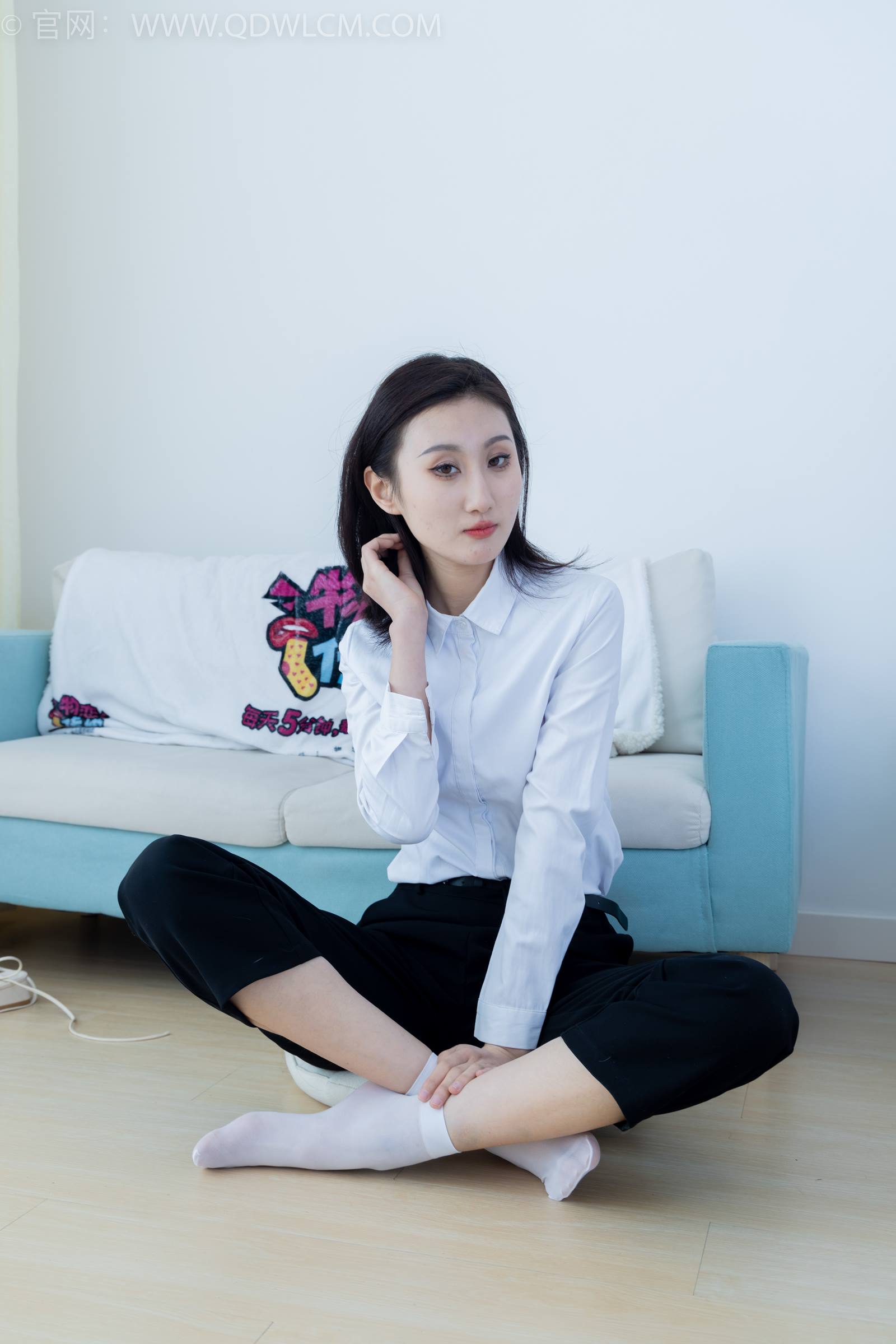 图片[4]-勿恋传媒 NO.1846 雏菊-风吹麦浪[180P/1V/4.36GB]-美图