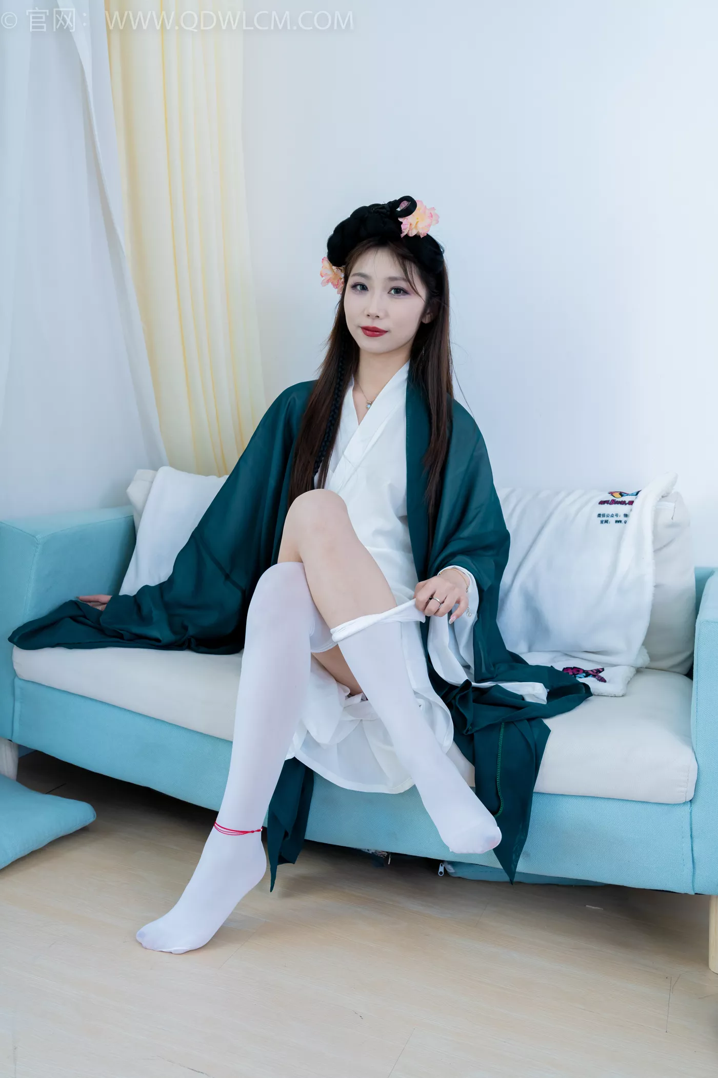 图片[3]-勿恋传媒 NO.2212 泡泡-一滴泪[200P/1V/5.53GB]-美图