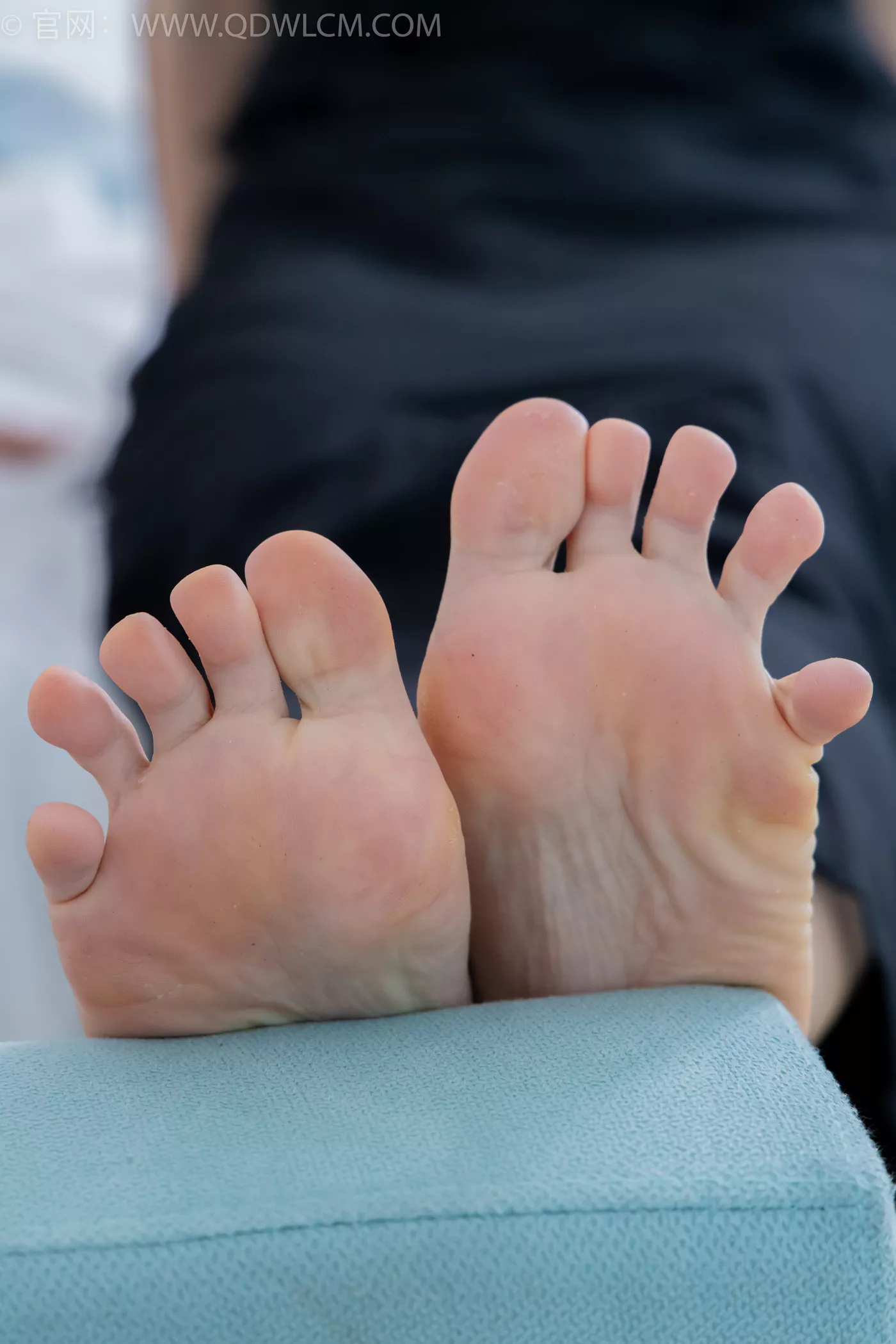 勿恋传媒 NO.2215 小影-躲进月色[150P/1V/4.13GB]-美图