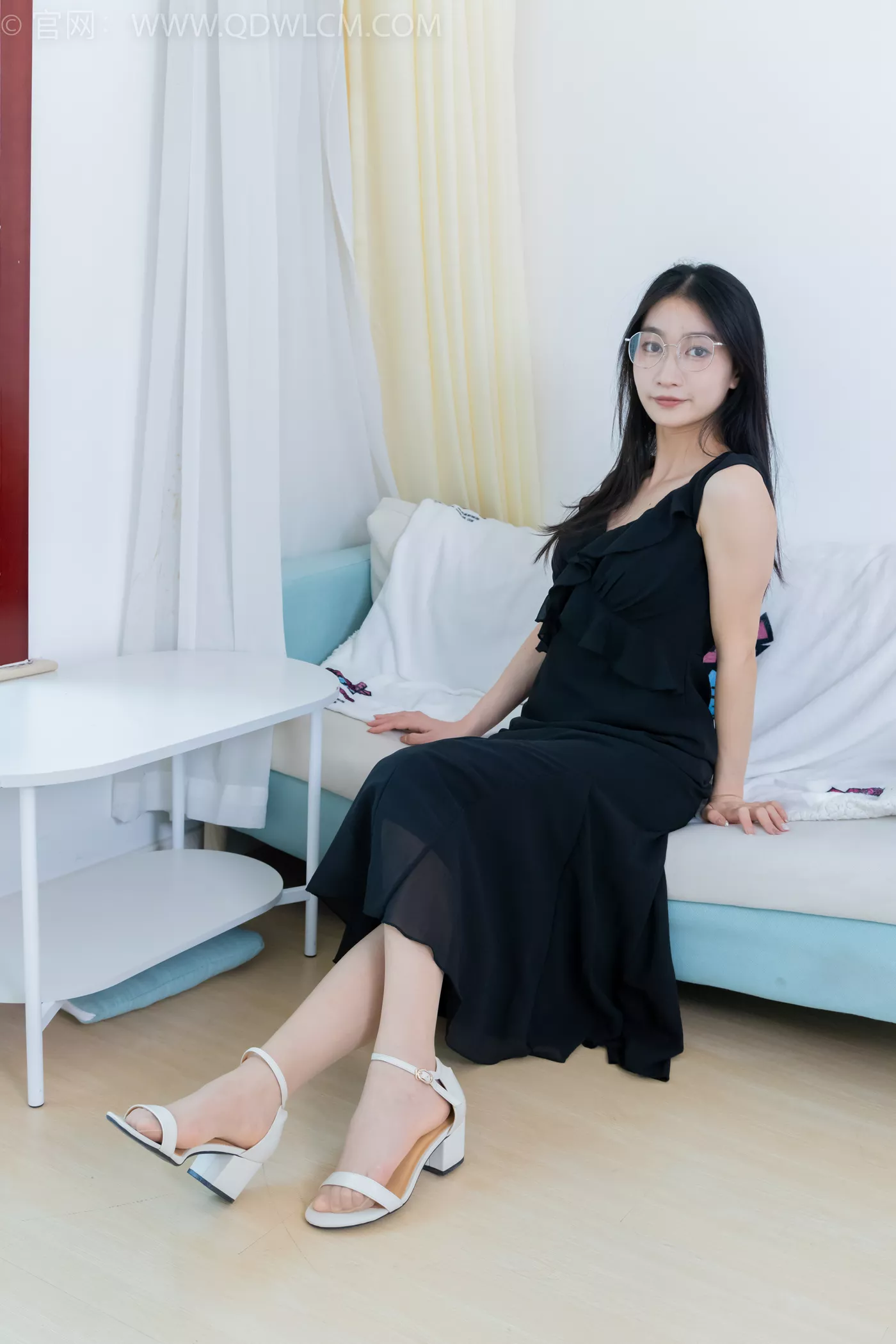 图片[3]-勿恋传媒 NO.2215 小影-躲进月色[150P/1V/4.13GB]-美图