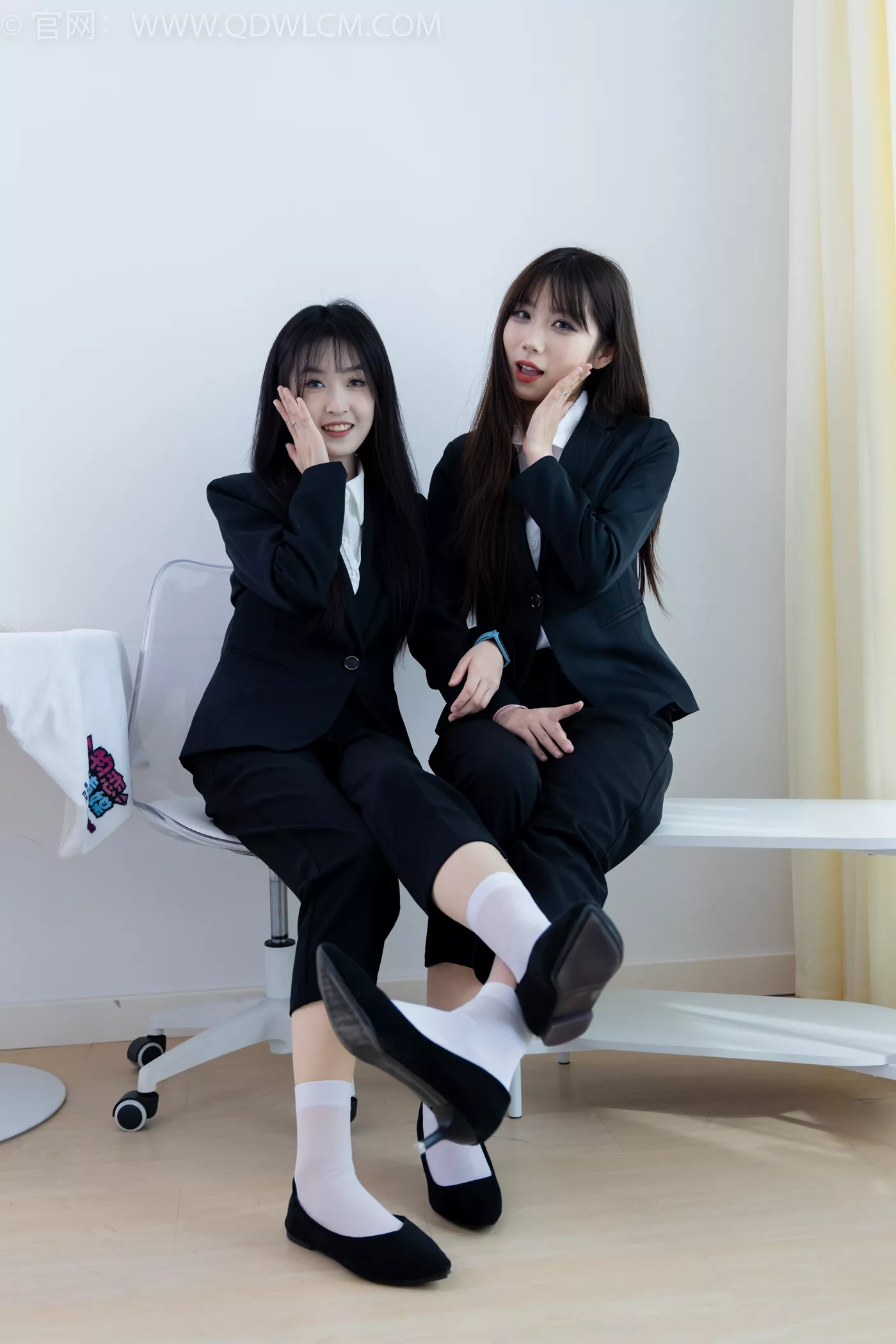 图片[3]-勿恋传媒 NO.2216 泡泡&嘉木-手心的蔷薇[225P/1V/6.36GB]-美图