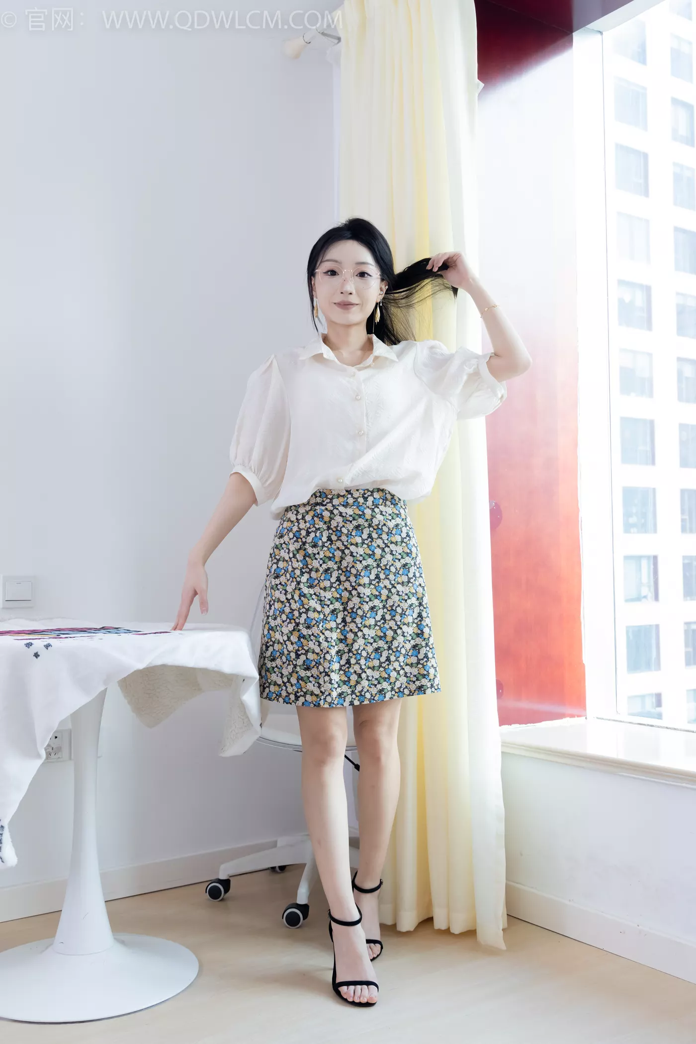 图片[4]-勿恋传媒 NO.2195 嘟嘟-晨光熹微[158P/1V/6.09GB]-美图