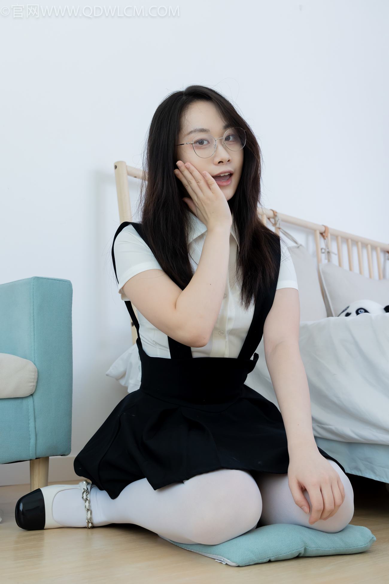 图片[4]-勿恋传媒 NO.2148 小新-冷暖交织[153P/1V/3.76GB]-美图