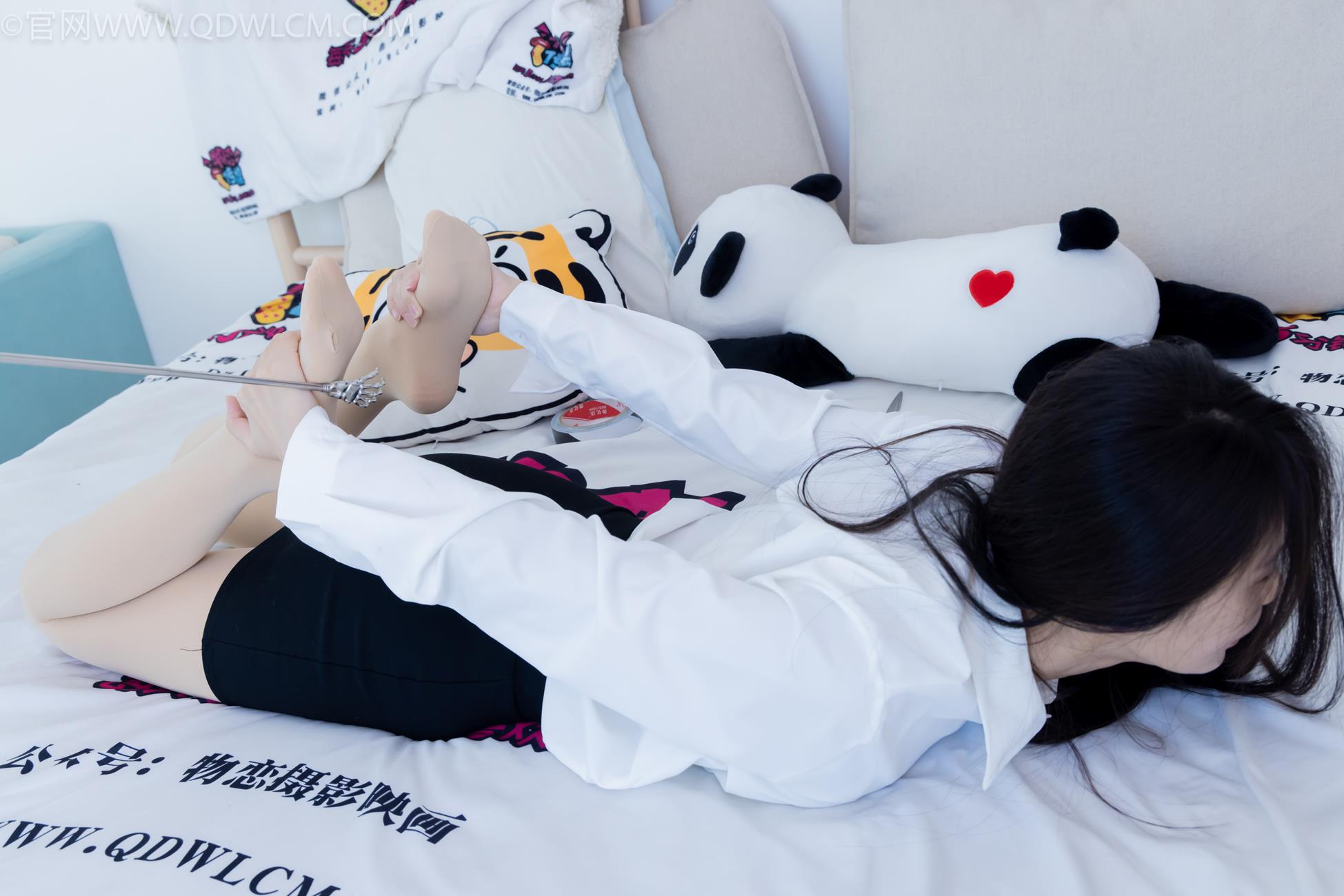 图片[1]-勿恋传媒 NO.2160 菜菜-秋意阑珊[187P/1V/6.50GB]-美图