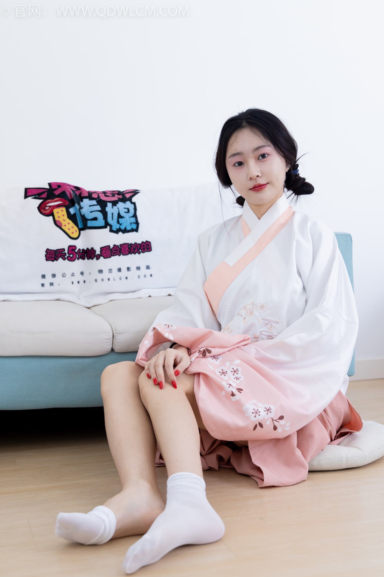 图片[1]-勿恋传媒 NO.2132 美兔-心动一刹[220P/1V/5.39GB]-美图