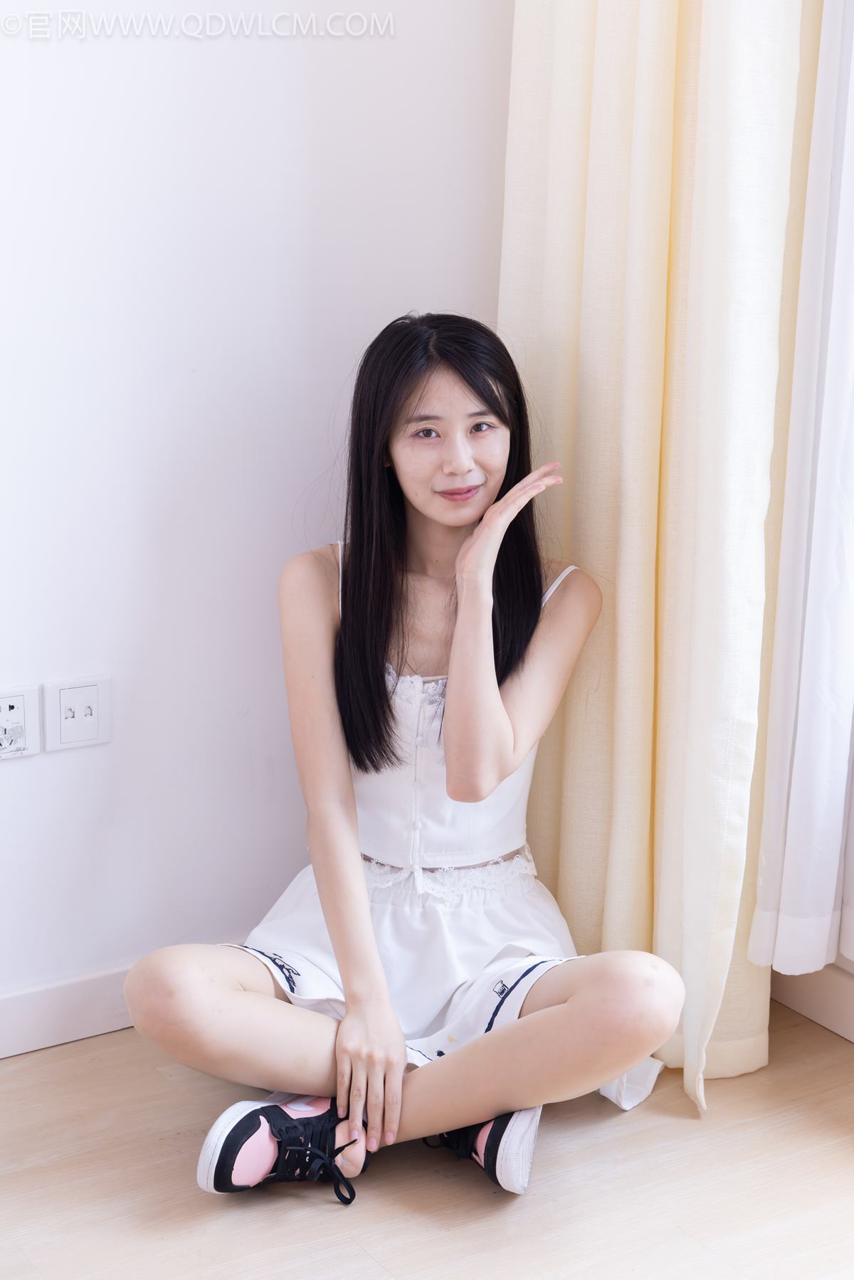 图片[4]-勿恋传媒 NO.2110 菜菜-不期而遇[160P/1V/4.14GB]-美图