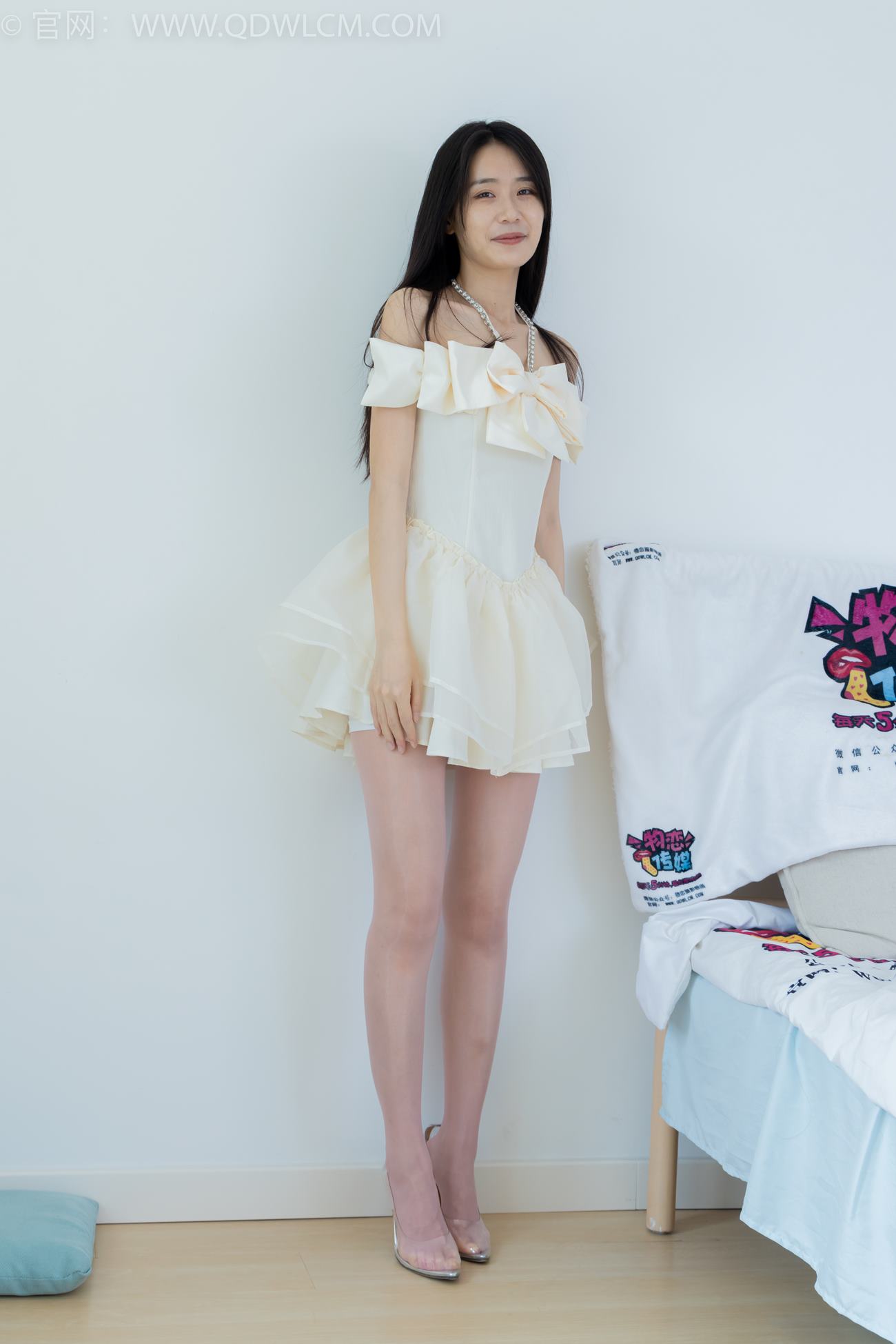 图片[2]-勿恋传媒 NO.2123 菜菜-童话小鹿[150P/1V/3.56GB]-美图