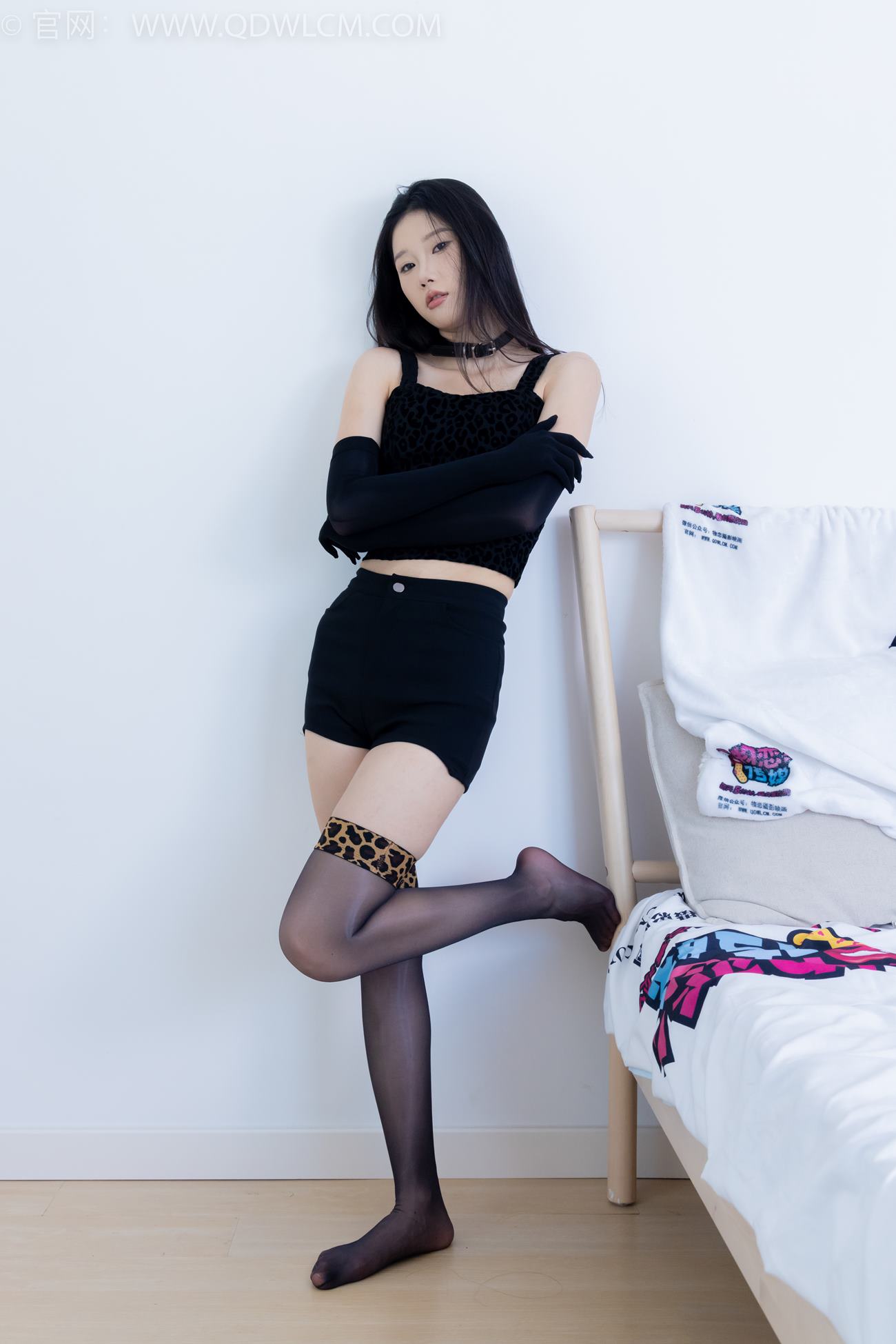 图片[1]-勿恋传媒 NO.2125 小竹-孤独的总和[160P/1V/4.32GB]-美图