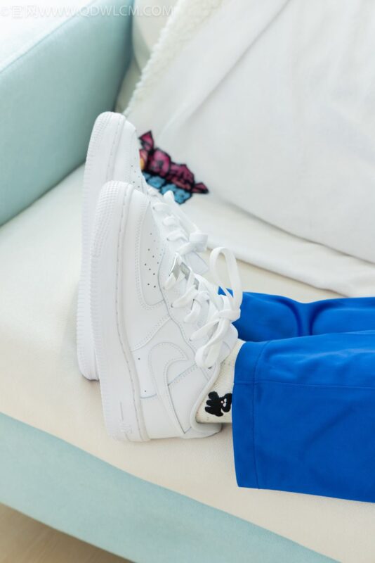 勿恋传媒 NO.2104 芋泥-校园时光[157P/1V/4.57GB]-美图