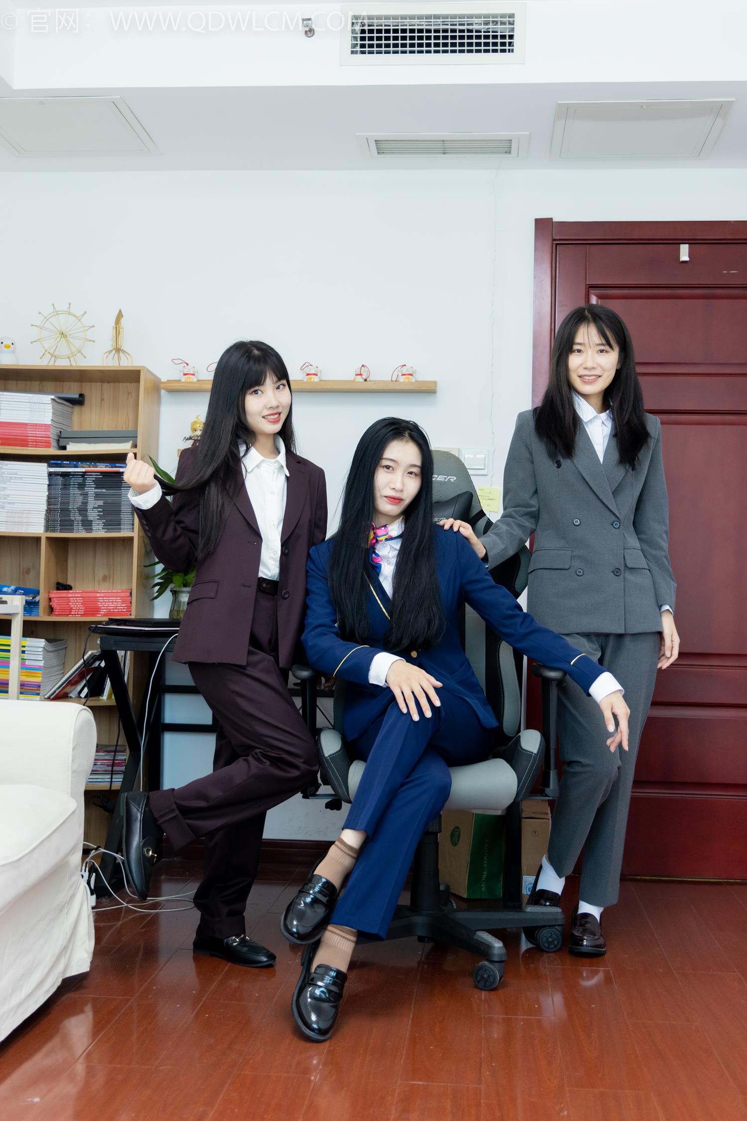 图片[4]-勿恋传媒 NO.2074 菜菜&米米&绒绒-我们的秘密[178P/1V/6.56GB]-美图