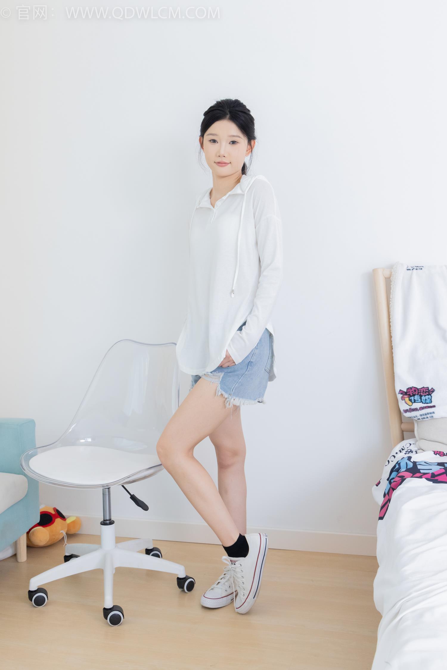 图片[2]-勿恋传媒 NO.2076 小竹-南山忆[150P/1V/4.17GB]-美图