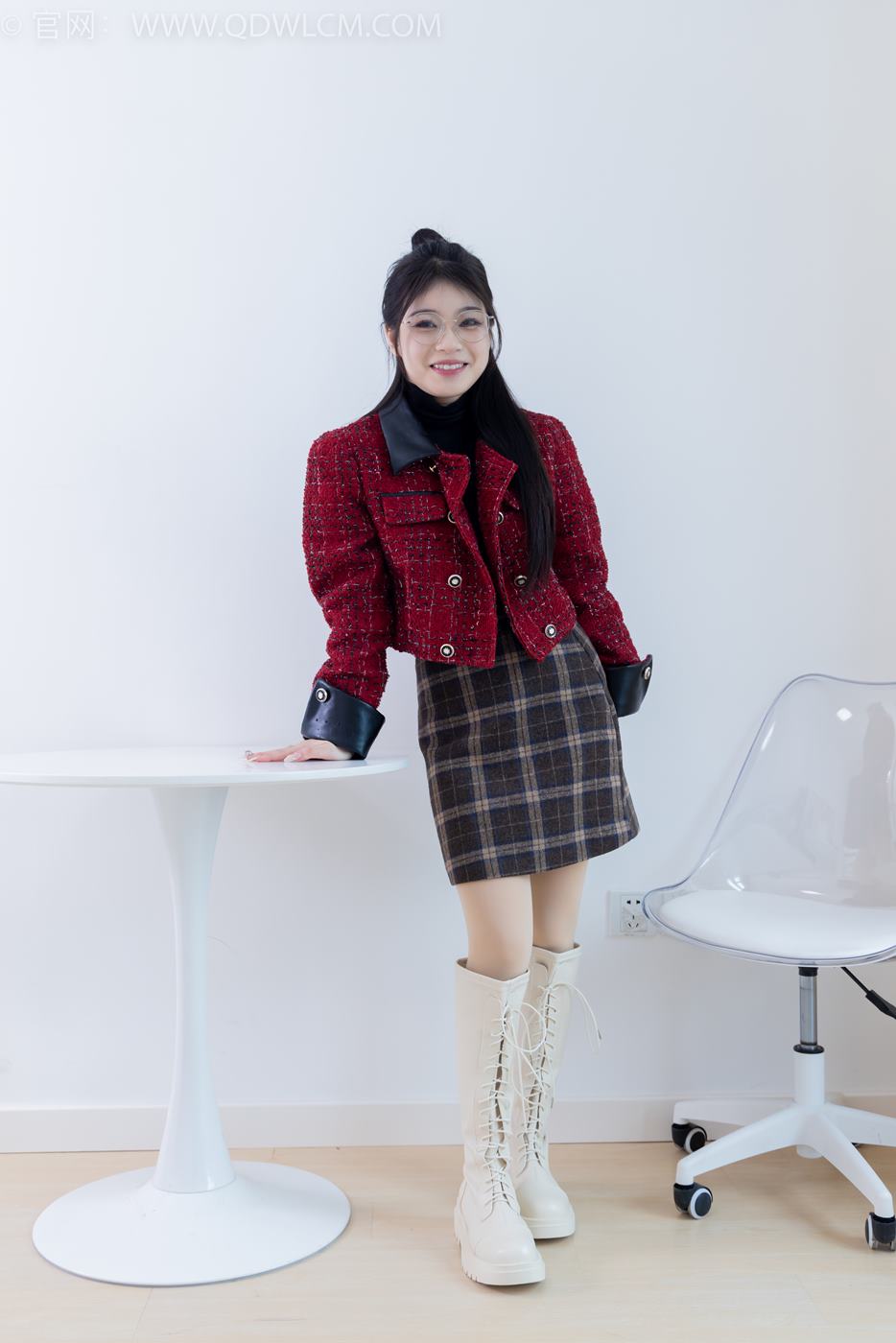 图片[3]-勿恋传媒 NO.2084 闪闪-华灯初上[160P/1V/3.81GB]-美图